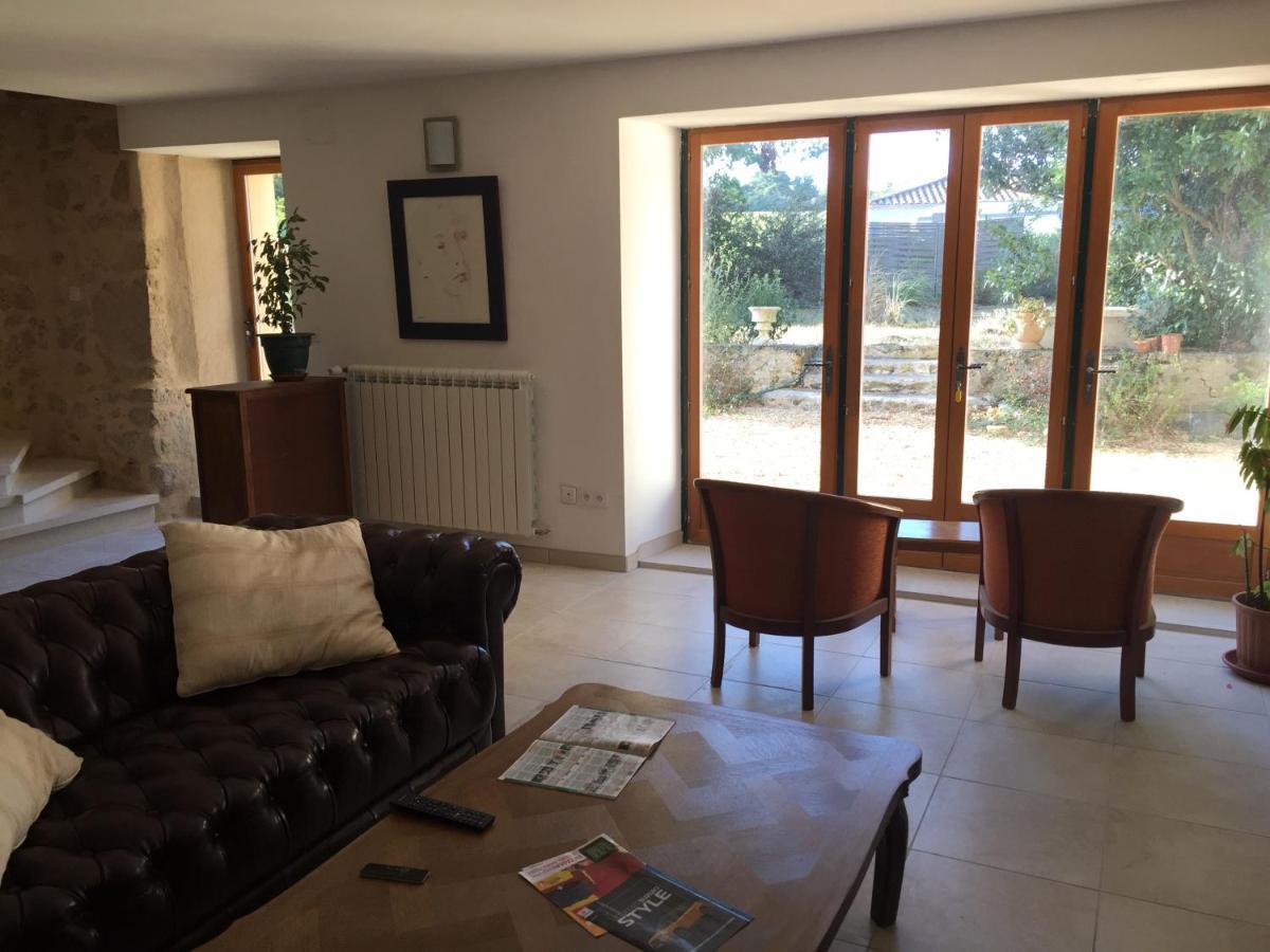 La Maison Ocre Saint-Julien-de-Briola Екстериор снимка